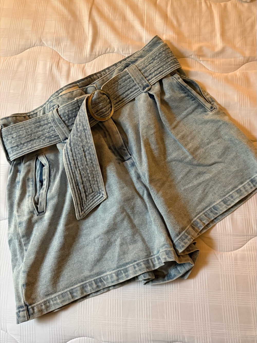 Sezane Women's High-Waist Belted Denim Shorts